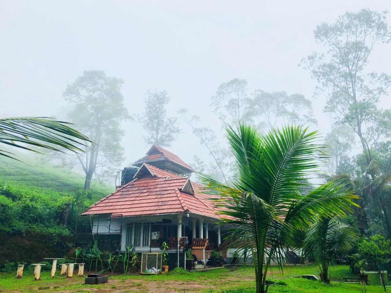 Traditional Villa Munnar Eksteriør billede